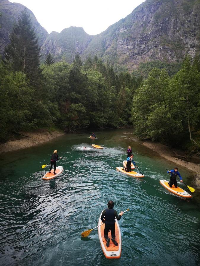 Åndalsnes Annebuヴィラ エクステリア 写真