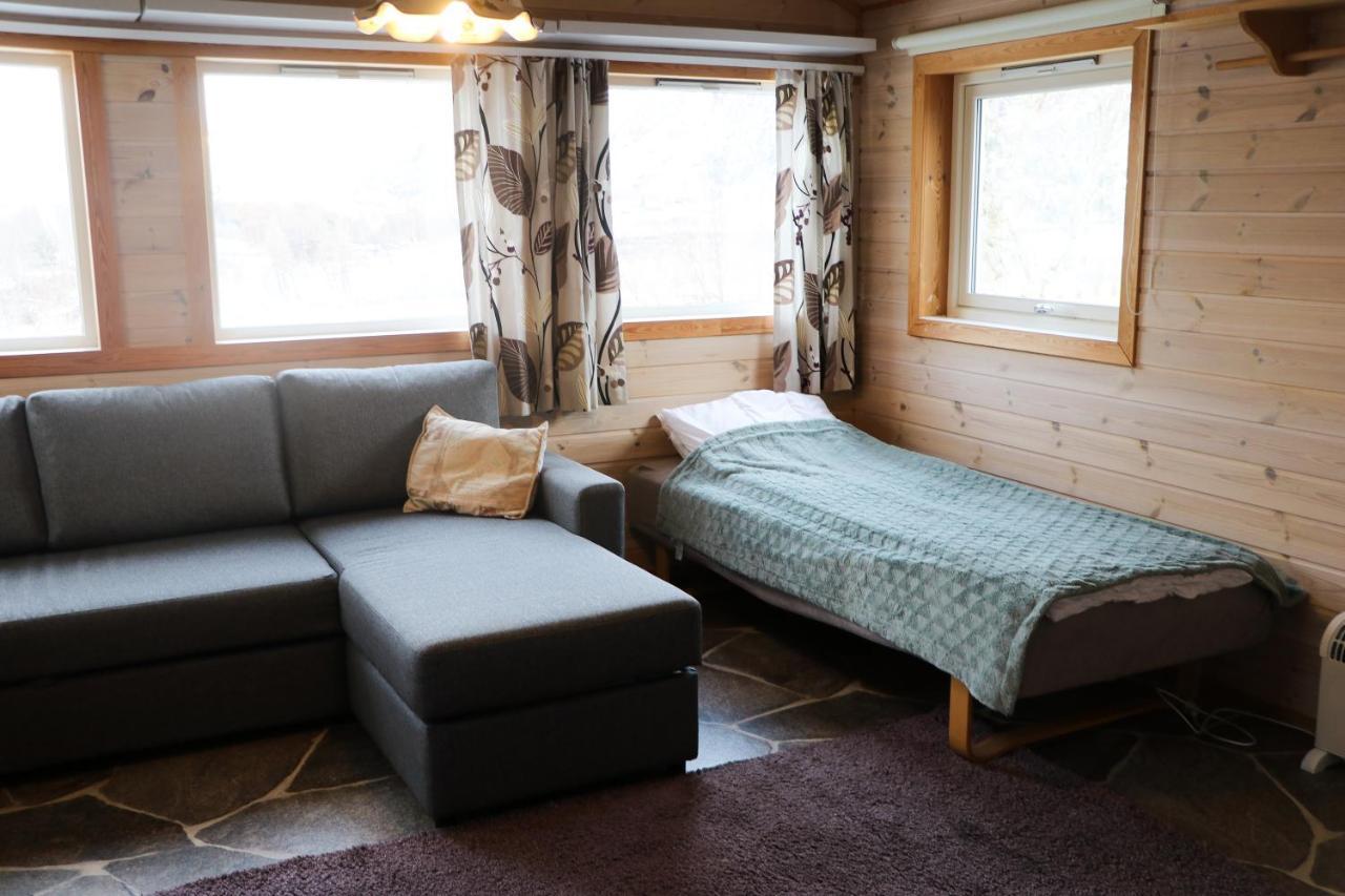 Åndalsnes Annebuヴィラ エクステリア 写真