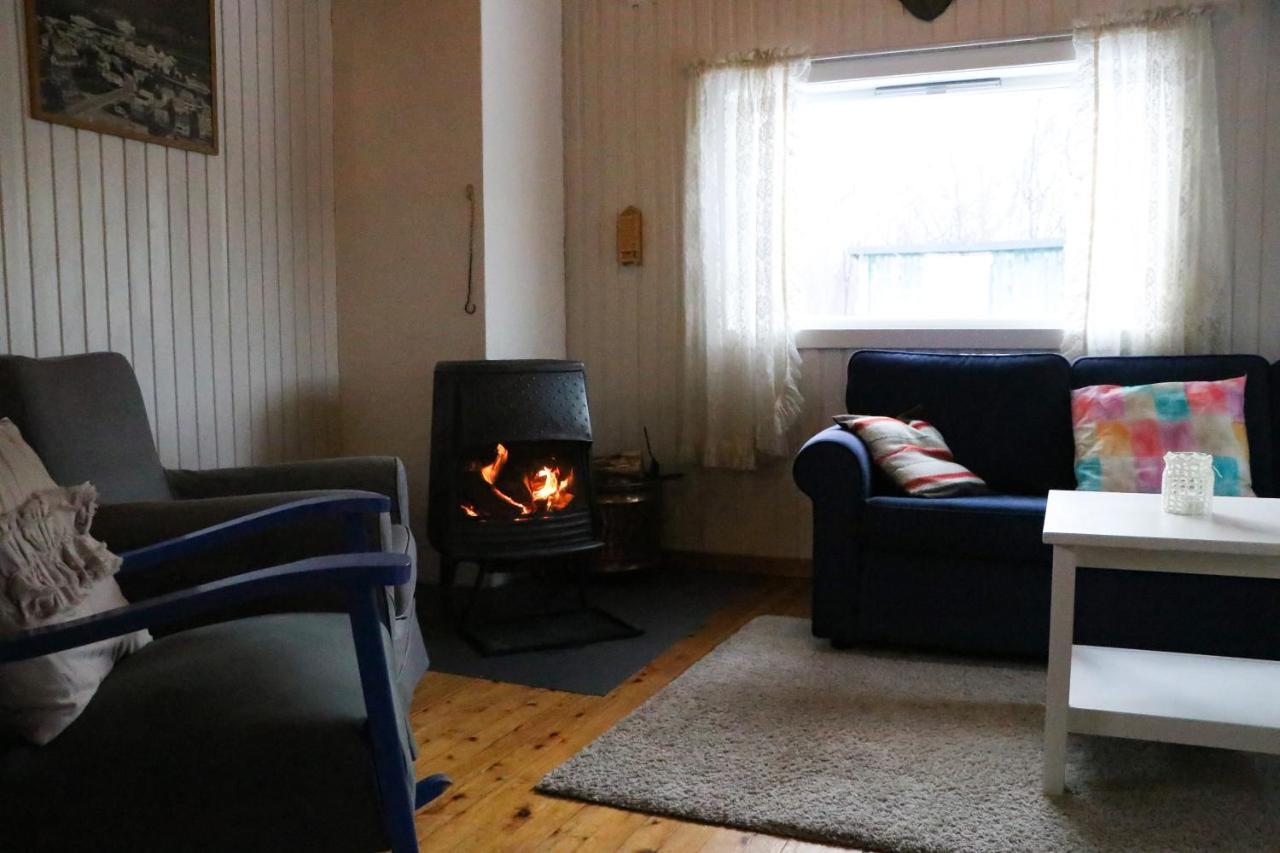 Åndalsnes Annebuヴィラ エクステリア 写真