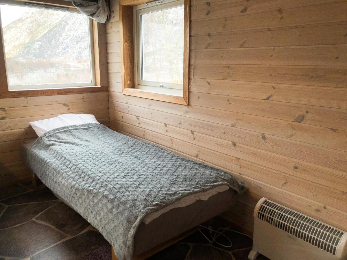 Åndalsnes Annebuヴィラ エクステリア 写真