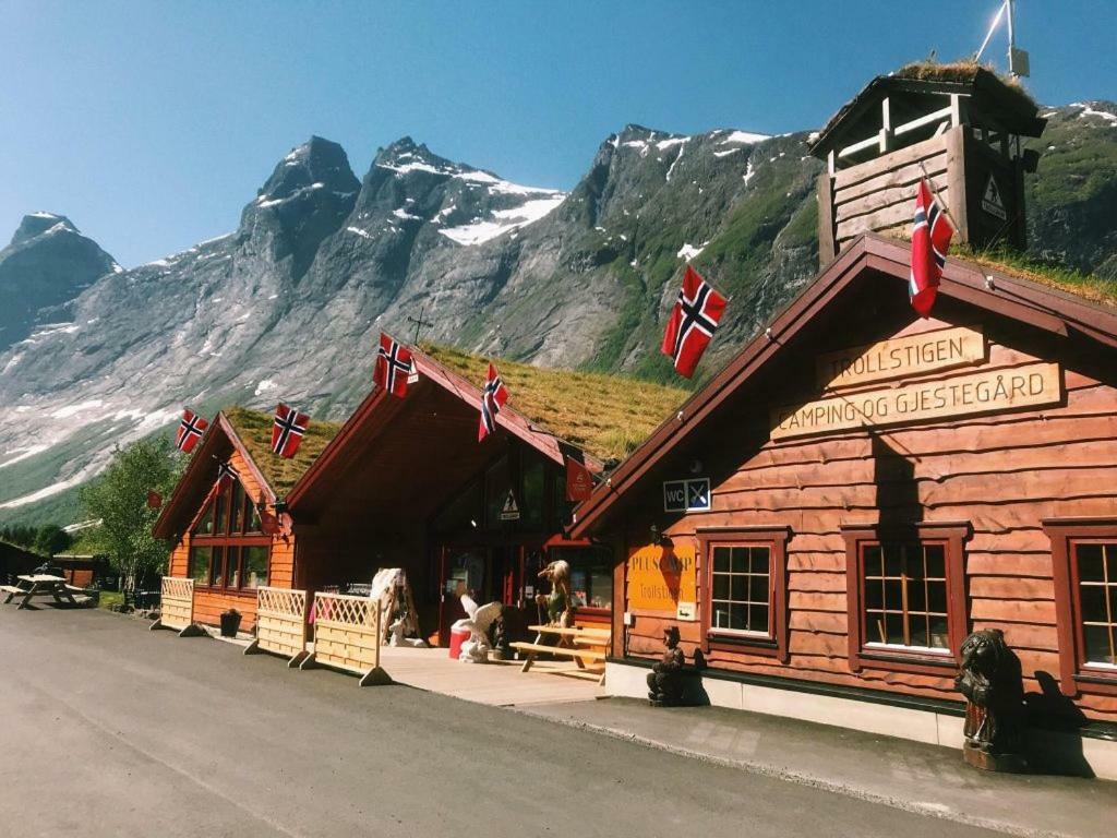 Åndalsnes Annebuヴィラ エクステリア 写真
